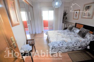 Piso en venta en La Llum en Valencia