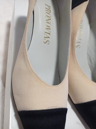 Zapatos Pronovias Talla 37 Beige/Negro.Piel