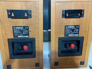 Pareja Altavoces Yamaha NS-E55 Negros
