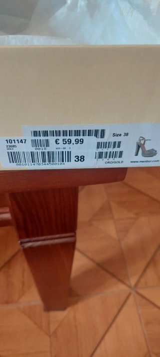 Sandalias doradas tacón plataforma talla 38