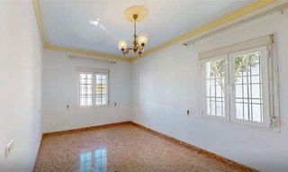 Casa adosada en venta en Coín