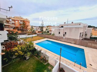 Casa adosada en venta en Segur de Calafell en Calafell