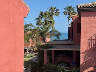 Casa adosada en venta en Puerto - Plaza de Toros en Estepona