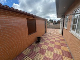 Casa pareada en venta en Polígono - Carrefour en Ávila
