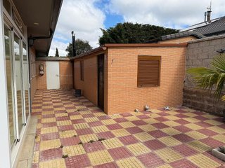 Casa pareada en venta en Polígono - Carrefour en Ávila