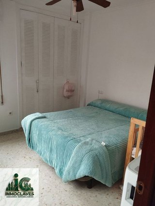 Casa adosada en venta en La Granja-La Colina-Los Pastores en Algeciras