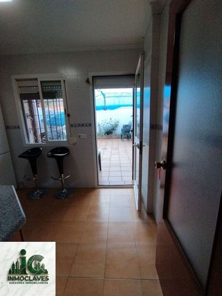 Casa adosada en venta en La Granja-La Colina-Los Pastores en Algeciras