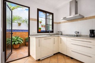 Casa adosada en venta en Centro Urbano en Estepona