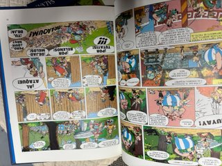 2 Libros de Asterix sin estrenar