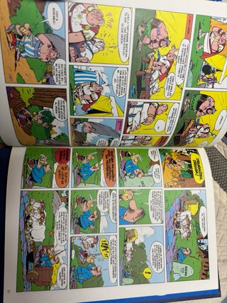 2 Libros de Asterix sin estrenar