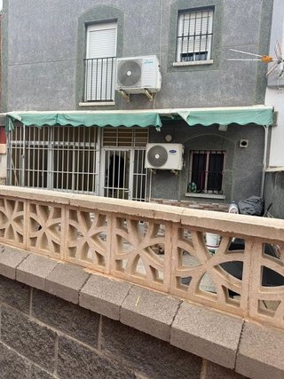 Casa adosada en venta en La Chanca - Pescadería en Almería