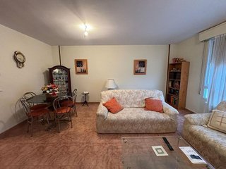 Casa adosada en venta en Zuera