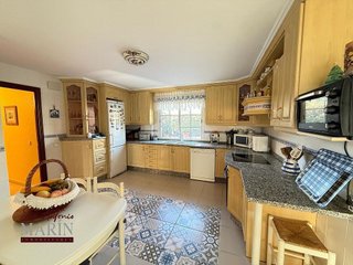 Chalet en venta en Ctra de Sevilla - Ronda sur en Badajoz
