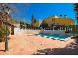 Casa en venta en Cassà de la Selva