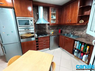 Piso en venta en Centre - Cordelles en Cerdanyola del Vallès