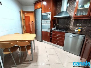 Piso en venta en Centre - Cordelles en Cerdanyola del Vallès