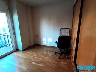 Piso en venta en Centre - Cordelles en Cerdanyola del Vallès