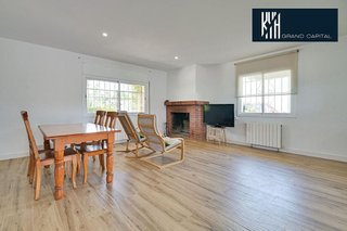 Chalet en venta en Vidreres