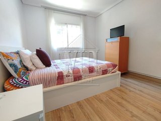 Piso en venta en Casagemes - Canyadó en Badalona