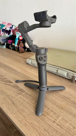 DJI Osmo Mobile 3 Gimbal