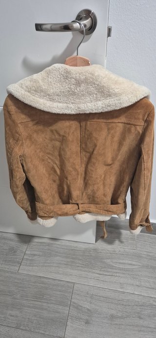 Chaqueta Zara efecto ante forrada