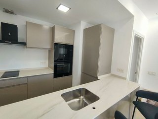 Piso en venta en Puerto Banús en Marbella