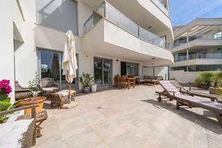 Piso en venta en Calaburra - Chaparral en Mijas