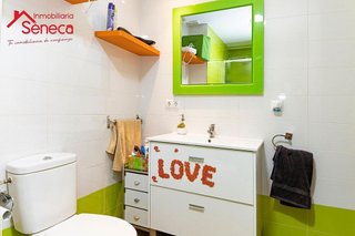 Piso en venta en Santa Rosa - Valdeolleros en Córdoba