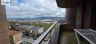 Piso en venta en Alisal - Cazoña - San Román en Santander