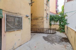 Piso en venta en Valdeacederas en Madrid