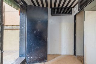 Piso en venta en Valdeacederas en Madrid
