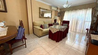Piso en venta en Cruz Roja en Sevilla