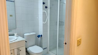 Piso en venta en Cruz Roja en Sevilla