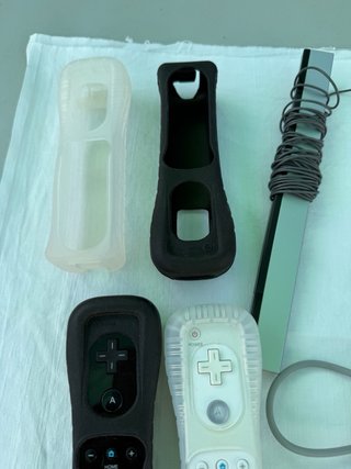 Consola Nintendo Wii Negra + Accesorios