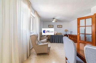 Piso en venta en Colores - Entreparques en Sevilla