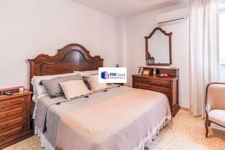 Piso en venta en Colores - Entreparques en Sevilla