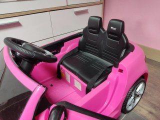 Coche eléctrico infantil rosa