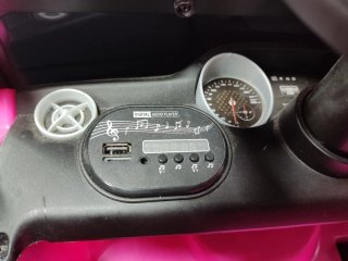 Coche eléctrico infantil rosa