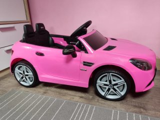 Coche eléctrico infantil rosa