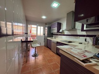Piso en venta en Motril pueblo en Motril