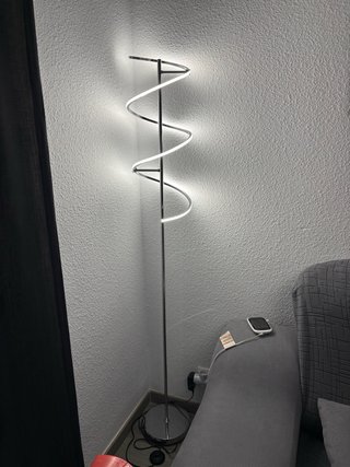 Lámpara de pie espiral salón