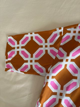 Camisa Zara Estampada Marrón y Rosa