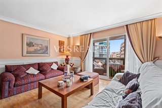 Piso en venta en Benalúa en Alicante