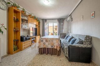 Piso en venta en Polígono Cartuja – La Paz en Granada