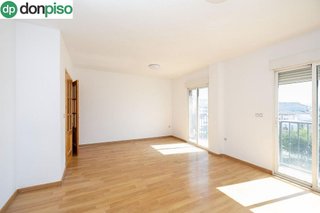 Piso en venta en Atarfe