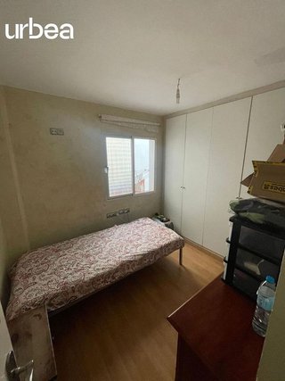 Piso en venta en Parque Victoria Eugenia en Málaga