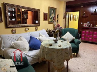 Piso en venta en Zona de Cueva de Menga en Antequera