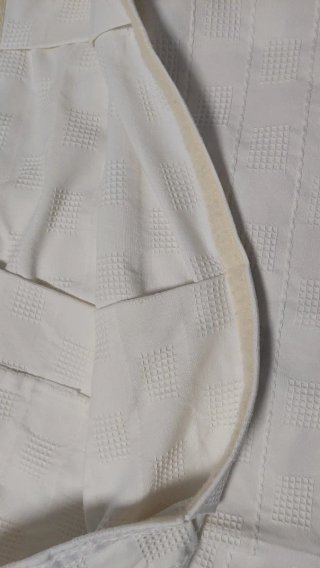 Cortinas beige con pompones