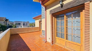 Chalet en venta en Villares (Los)