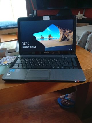 Ordenador portátil Toshiba Satelite Pro